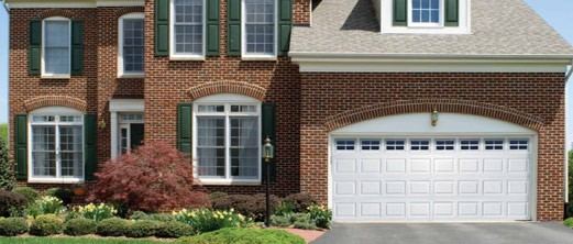 doorLink 3610 Traditional Raised Insulated Panel